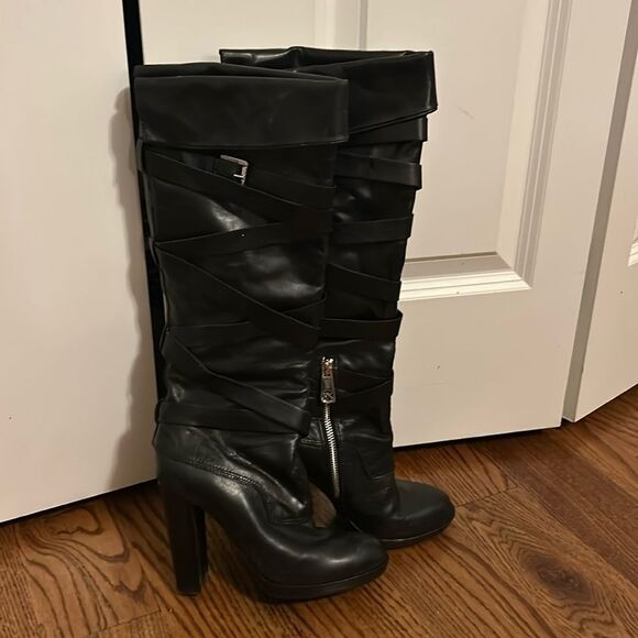 Michael Kors Women's Greenwich Tall Belted Knee High Riding Boots Size 5.5 - Picture 1 of 5